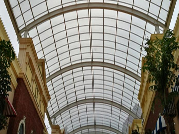 丰镇屋面网架顶棚吊装方案