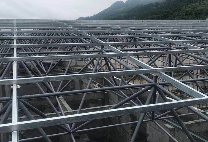 丰镇仁怀冠英学校艺体楼网架